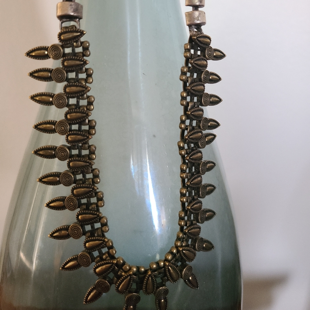 Beautiful metallic Statement Necklace